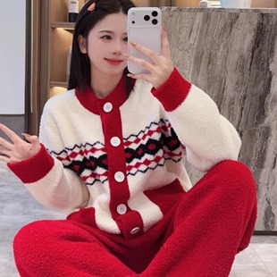 二水2025新款冬季保暖家居服费尔岛半边绒可外穿慵懒睡衣套装女