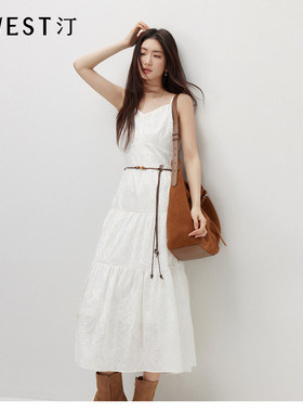 【大粒儿粉丝专享】朗文斯汀优雅吊带绣花连衣裙DTML6102D12752