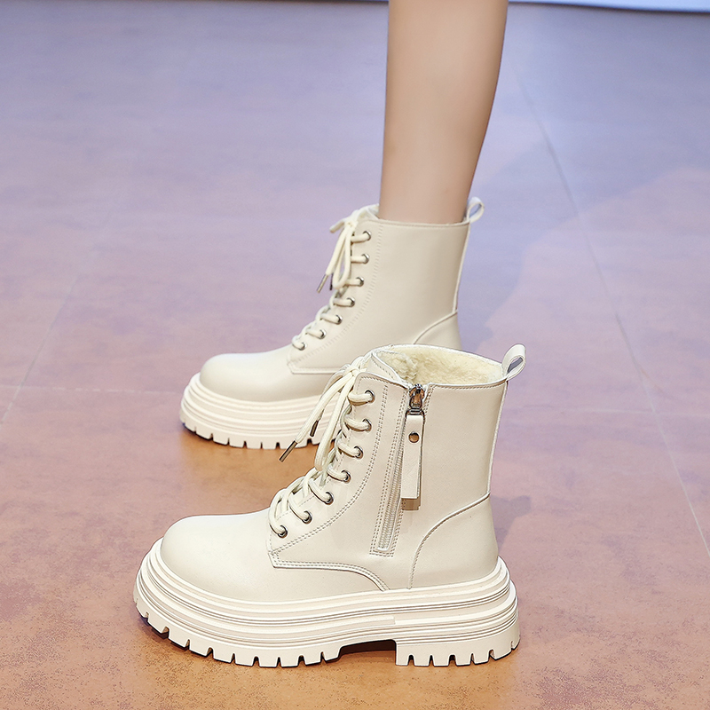 高中青年加绒马丁靴女短靴2025新款秋英伦风中大少女单靴1030e