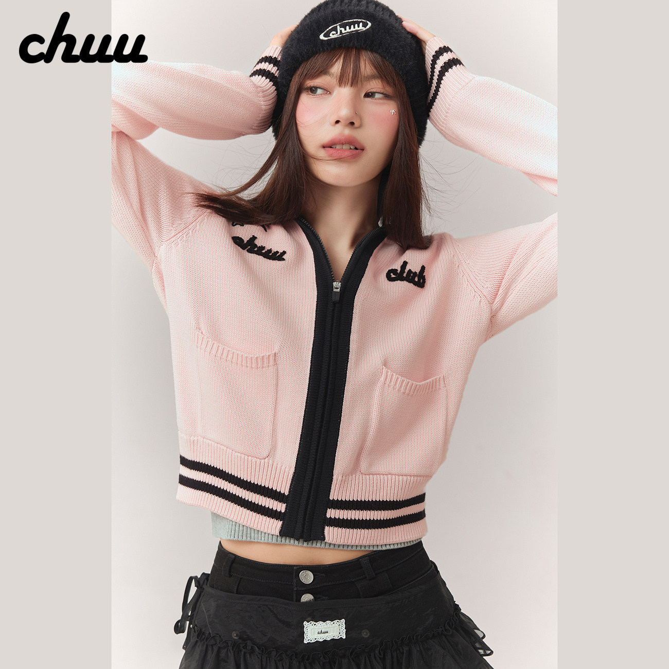 CHUU字母毛巾绣针织开衫女2026春秋新品甜酷撞色拉链高领长袖外套