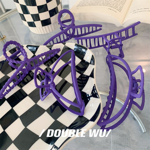 网红紫色橡皮漆抓夹气质盘发后脑勺鲨鱼夹发饰磨砂发夹 2022年新款