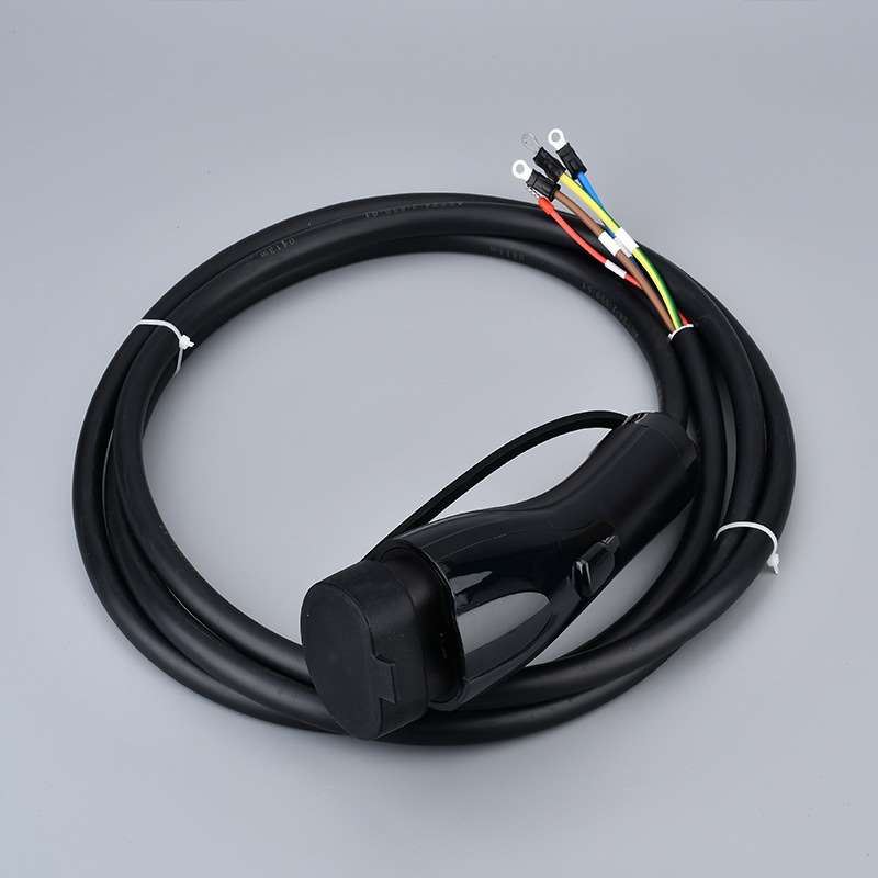 新能源充电枪头32A/7KW充电桩延长线交流7孔通用镀银插针配件通用