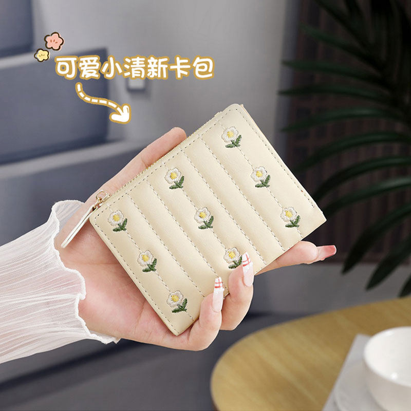 刺绣钱包女学生少女可爱小清新短款小巧精致拉链多卡位卡包一体包