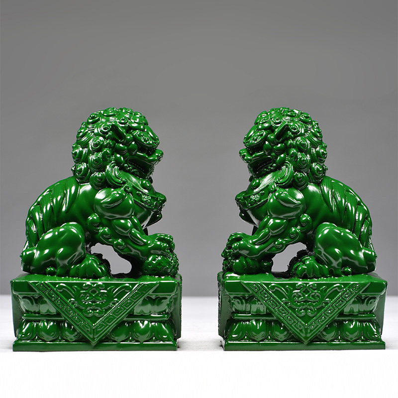 绿色实木雕刻狮子摆件一对北京狮家居大门装饰木质开业送礼工艺品