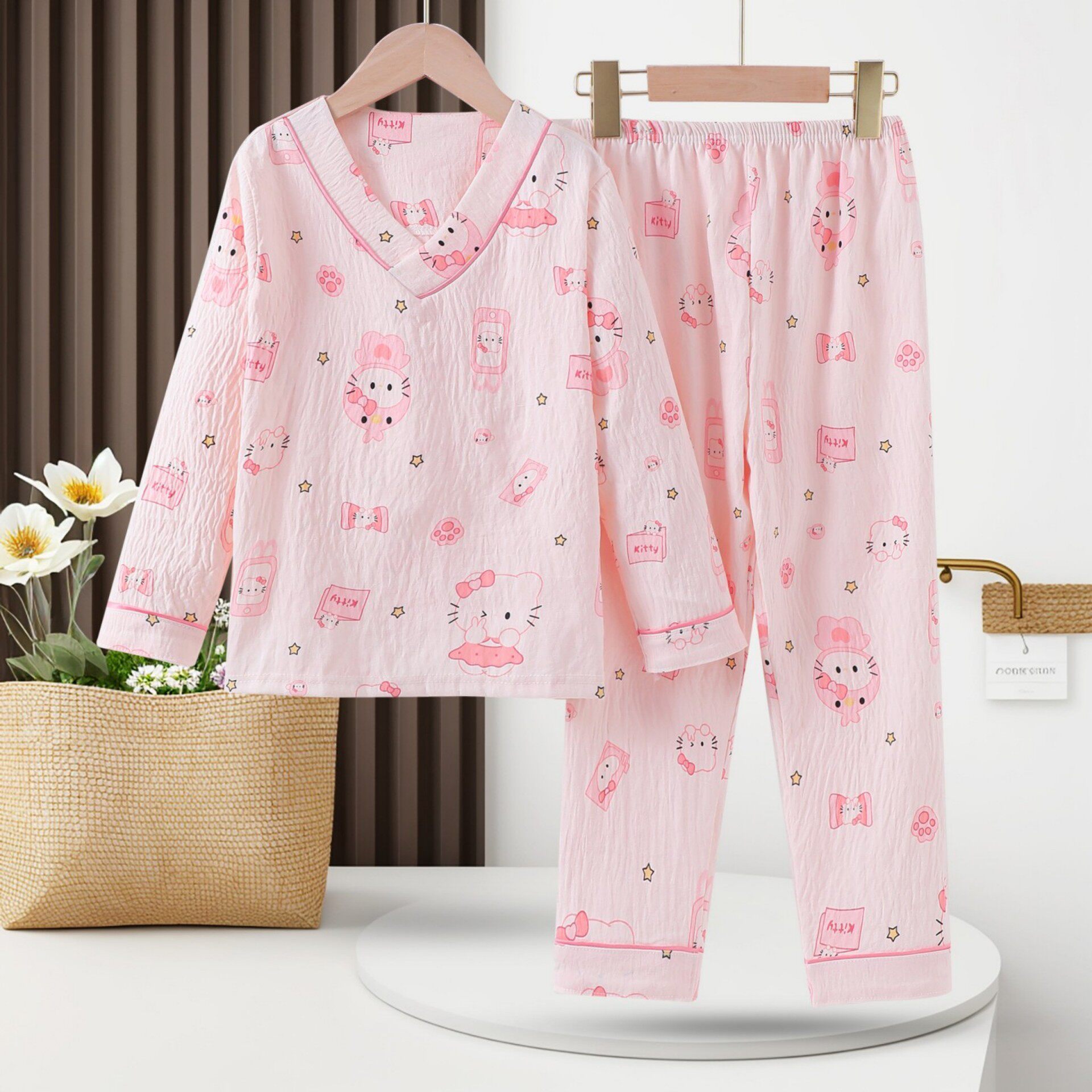 女孩春秋季长袖云朵棉小星星春天居家服衣服女童冬天卡通儿童睡衣