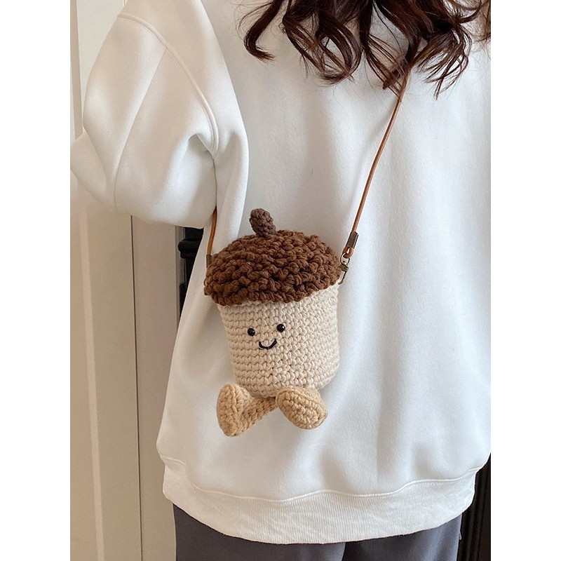 进口手工钩织成品冬季可爱卡通小熊百搭收纳盒毛线编织手机包挎包,服饰配件/皮带/帽子/围巾,DIY编织材料包,淘宝优惠券,粉丝福利购,淘宝优惠卷