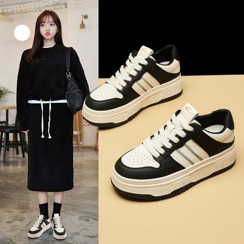 2025新款春季小个子增高女鞋厚底松糕板鞋炸街休闲鞋薄绒加绒保暖