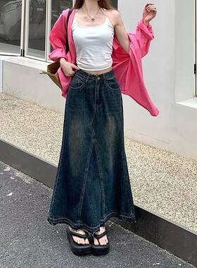 复古毛边牛仔半身裙女秋季新款设计感小众高腰显瘦裙子a字中长裙