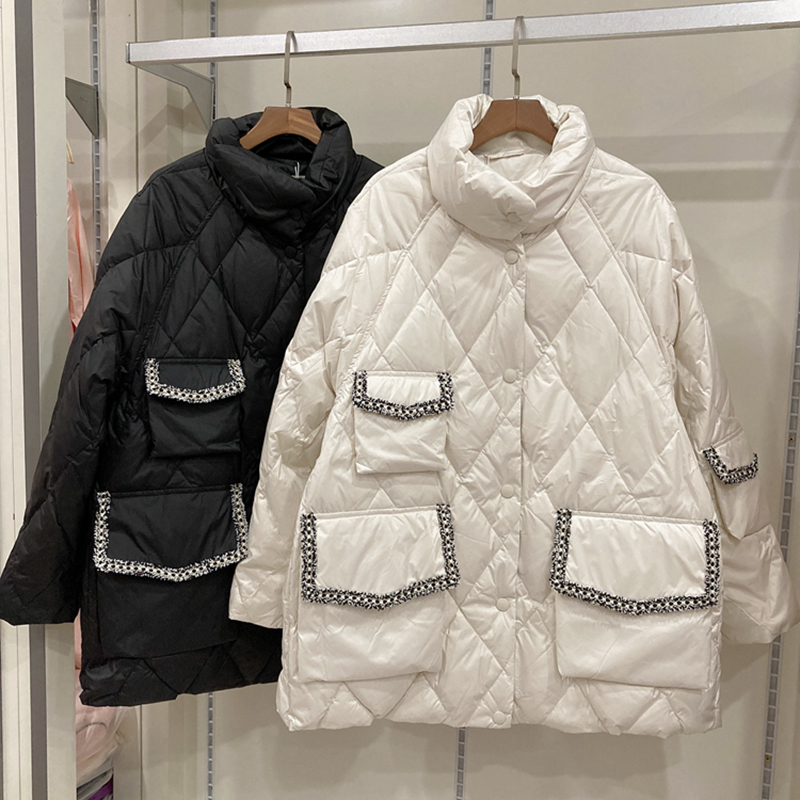 宽松孕妇羽绒服冬装孕之彩