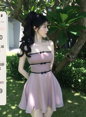 熊熊【枯叶蝶】甜美千金丝带蝴蝶结收腰A字伞摆水晶纱吊带连衣裙