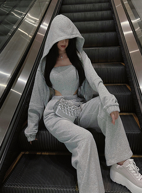 熊熊屋【city walk】350克重全棉烫钻外套鱼骨抹胸阔腿卫裤三件套