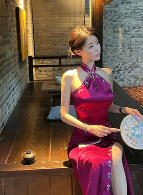 熊熊屋【古风美人】私人订制 丝光缎盘扣刺绣收腰妩媚中式旗袍