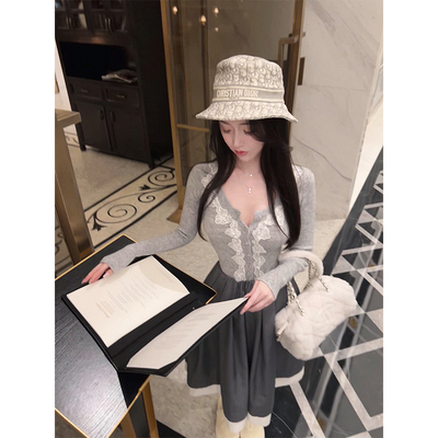 熊熊屋【香氛蕾丝】m1u风 蕾丝花边软糯针织连体上衣