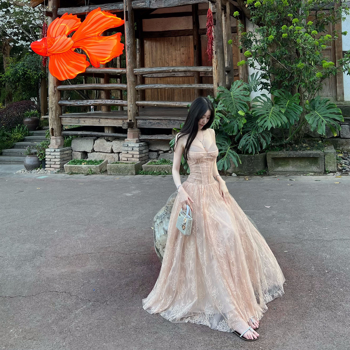 熊熊【美神】浪漫仙气重工6.8米网纱鱼骨刺绣蕾丝大A摆绝美连衣裙