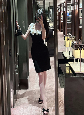 熊熊屋【黑道千金】小众秀款 蝴蝶结收腰包臀中长连衣裙