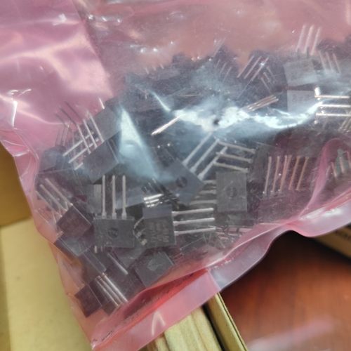 Z0410NF  可控硅三极管