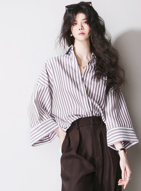B26透气亚麻松弛感咖色条纹大气宽松欧美风七分袖简约百搭衬衫