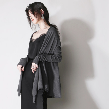 D7不规则下摆超显瘦垂感柔软透气落肩纯色百搭简约长袖薄针织开衫