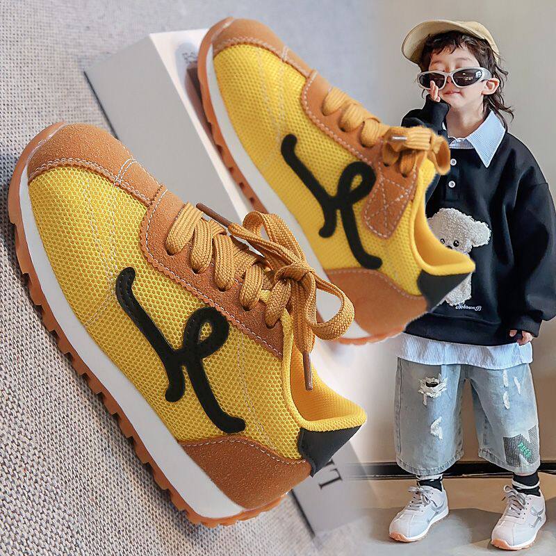 儿童阿甘鞋春秋新款软底防滑运动鞋女童潮板鞋透气轻便男童跑步鞋