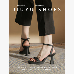 女 一字带性感百搭9cm细跟黑色防水台凉鞋 2024年新款 夏网红高跟鞋