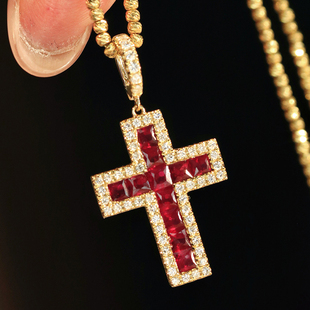 宝创集18K金镶嵌天然红宝石十字架吊坠无边镶工艺万能扣真钻吊坠