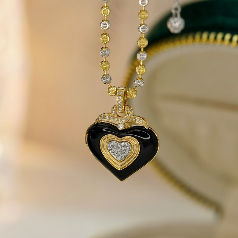 宝创集18K金0.10克拉天然钻石黑玛瑙爱心吊坠真金真钻甜酷风氛围