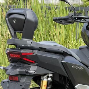 适用新大洲本田NS150XC改装后靠背 铝合金靠背 加高后座乘客腰靠