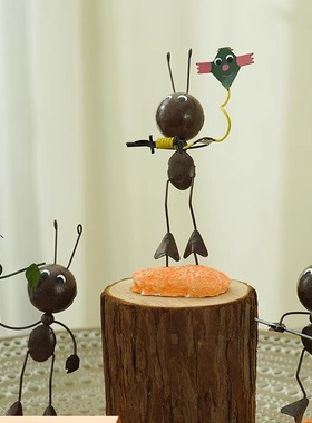 创意北欧蚂蚁客厅摆件家居装饰品房间卧室酒柜电视柜玄关小摆设