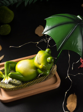 跨境新款家居树脂工艺品太阳能青蛙客厅书房玄关桌面摆件装饰品