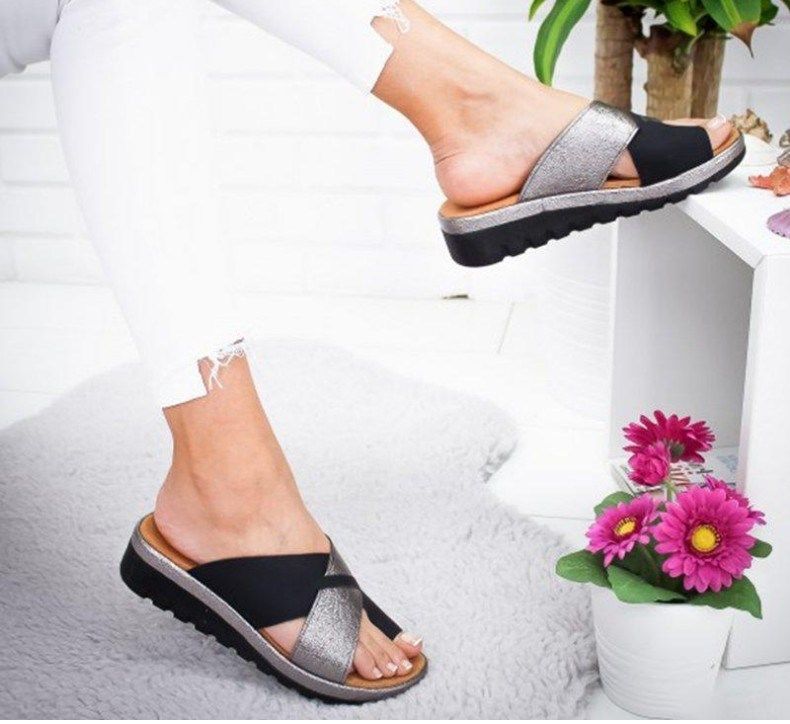 欧美风套趾坡跟大码拖鞋夏季新品