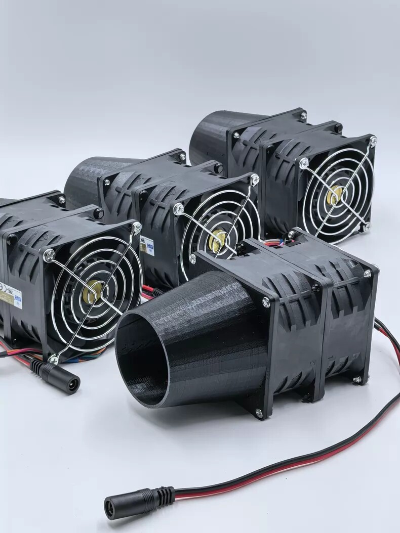 AVC 8080暴力风扇 12V 6.72A双滚珠服务器电动控制器增压散热管道 - 实物图