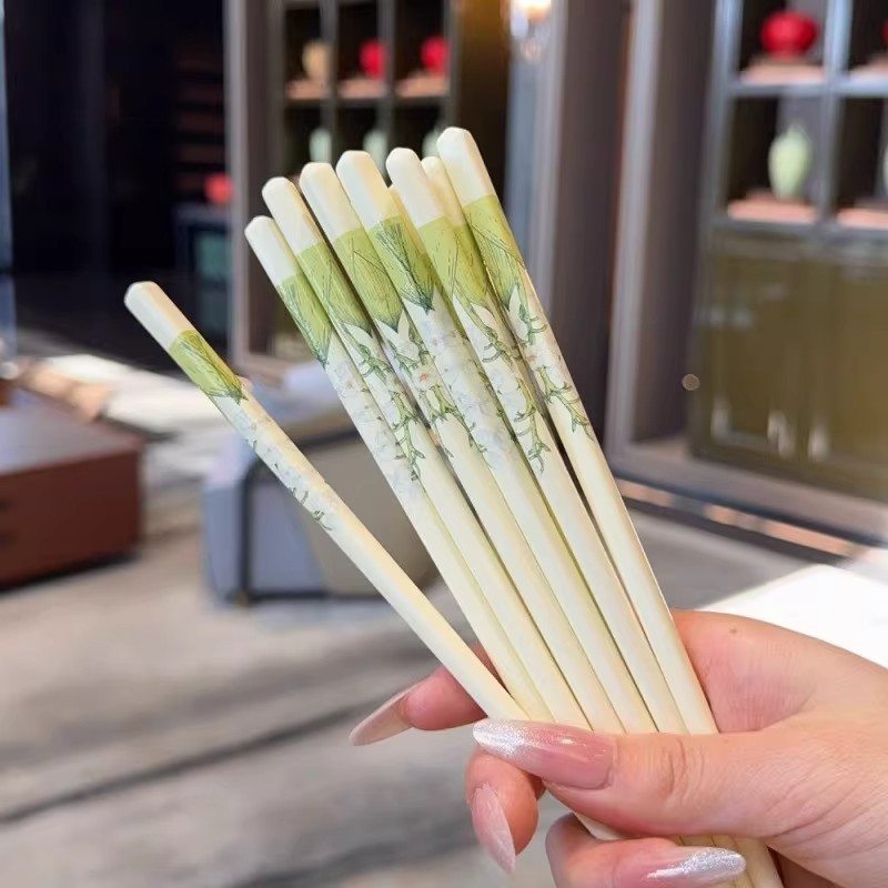景德镇陶瓷筷子绿色耐高