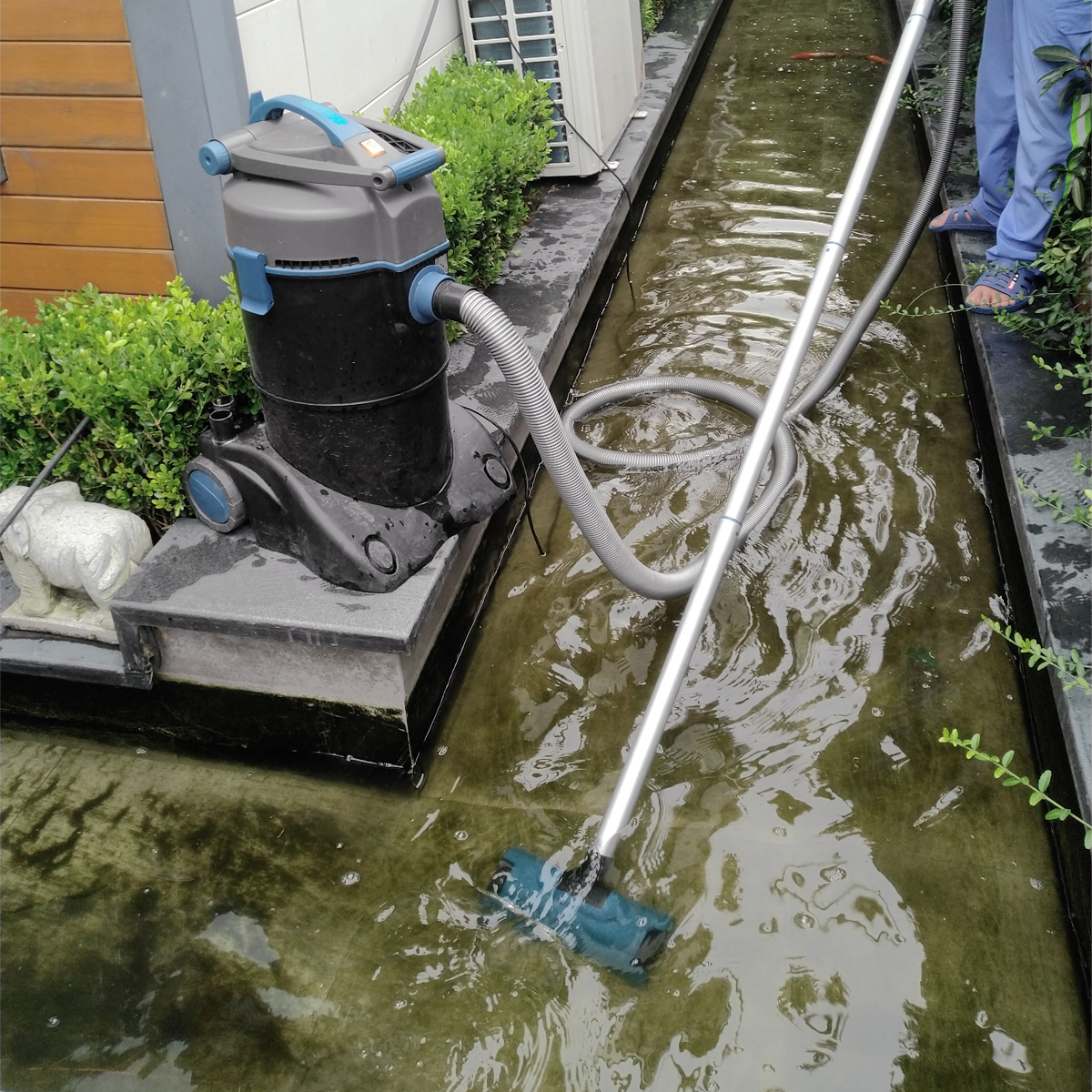 鱼池水下吸污机吸粪器清洗OASE