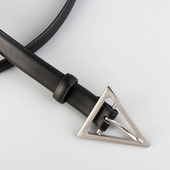 时尚 饰皮带高级感 三角形扣细腰带女牛皮黑色百搭装