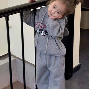 韩国童装女童秋装套装2025新款时髦儿童纯棉加绒米奇卫衣外套裤子