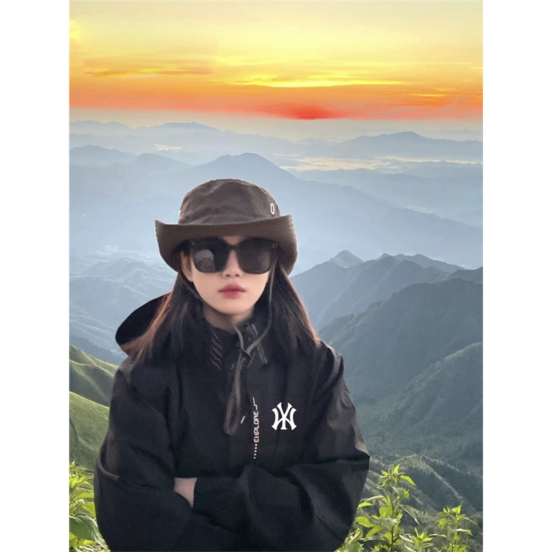 奥莱精选丨MLBREEZE丨春新款冲锋衣丨防风防水三合一可拆卸登山服