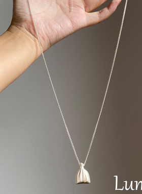 纯银冷淡风银色拉丝钱袋吊坠项链