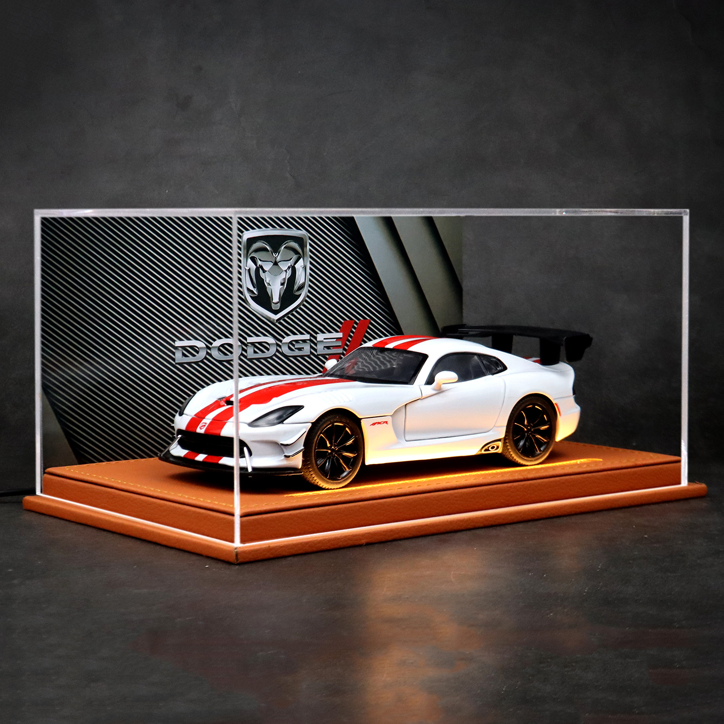 道奇蝰蛇SRT美式大V8合金车模型