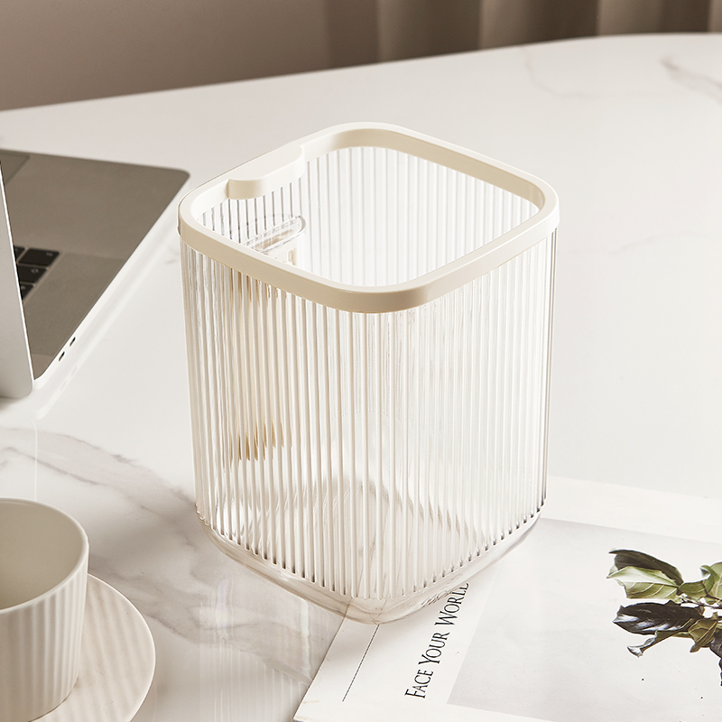 桌面垃圾桶可爱小号迷你2025新款高颜值家用宿舍客厅办公室收纳桶