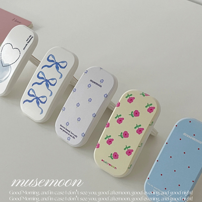 MUSEMOON自制｜韩国ins推拉支架花朵少女波点 可贴液态硅胶手机壳