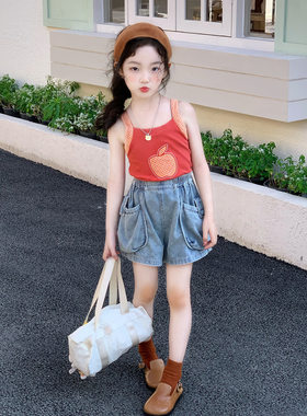 2026夏季新款 女童卡通吊带背心+口袋牛仔短裤两件套儿童夏装套装