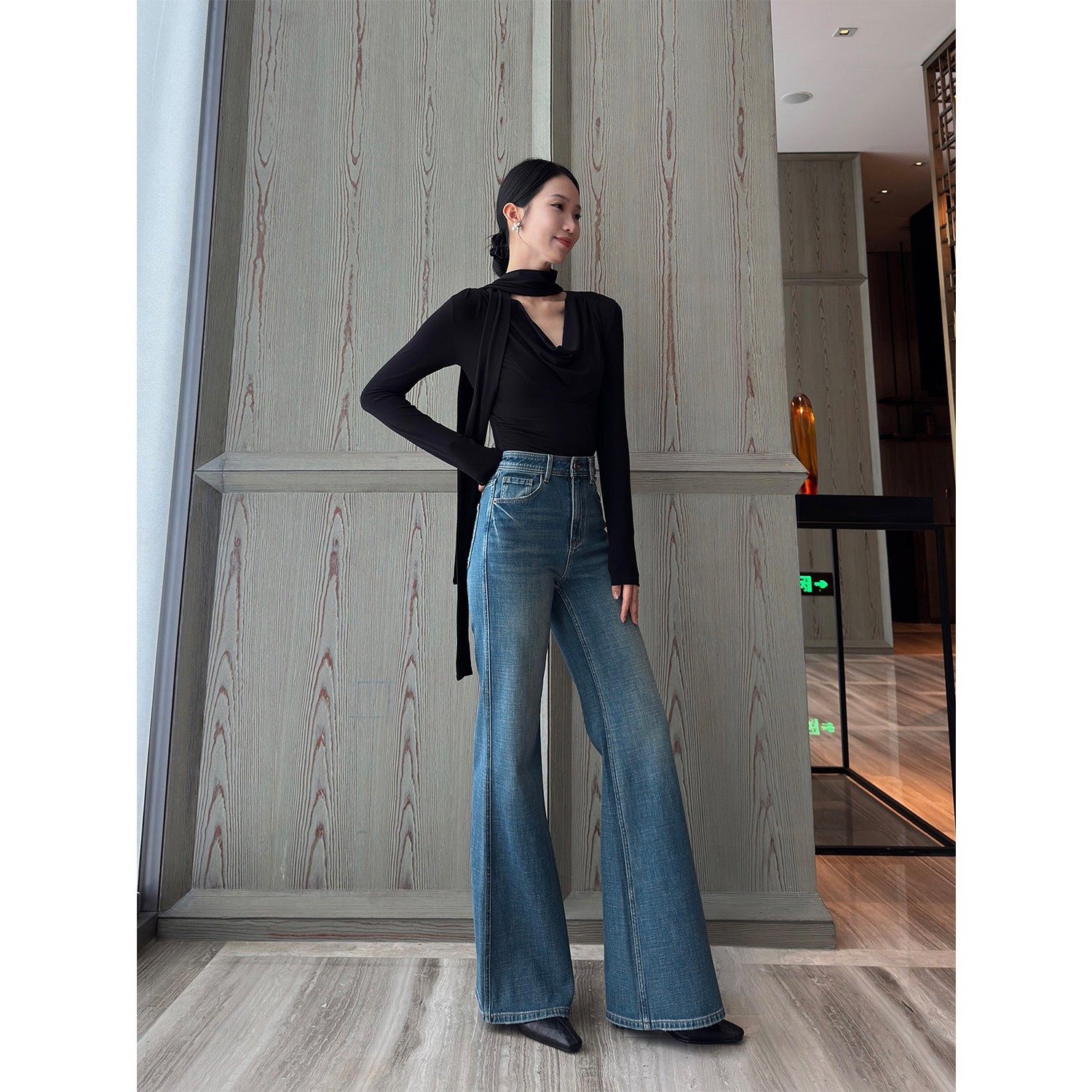 裤王驾到梨形高腰直筒微喇牛仔裤女春秋宽松显瘦修身喇叭拖地长裤,女装/女士精品,牛仔裤,淘宝优惠券,粉丝福利购,淘宝优惠卷