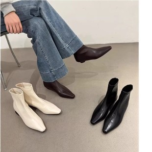 潮牌韩版尖头法式裸靴平底马丁靴骑士靴秋冬新款复古瘦瘦踝靴短靴