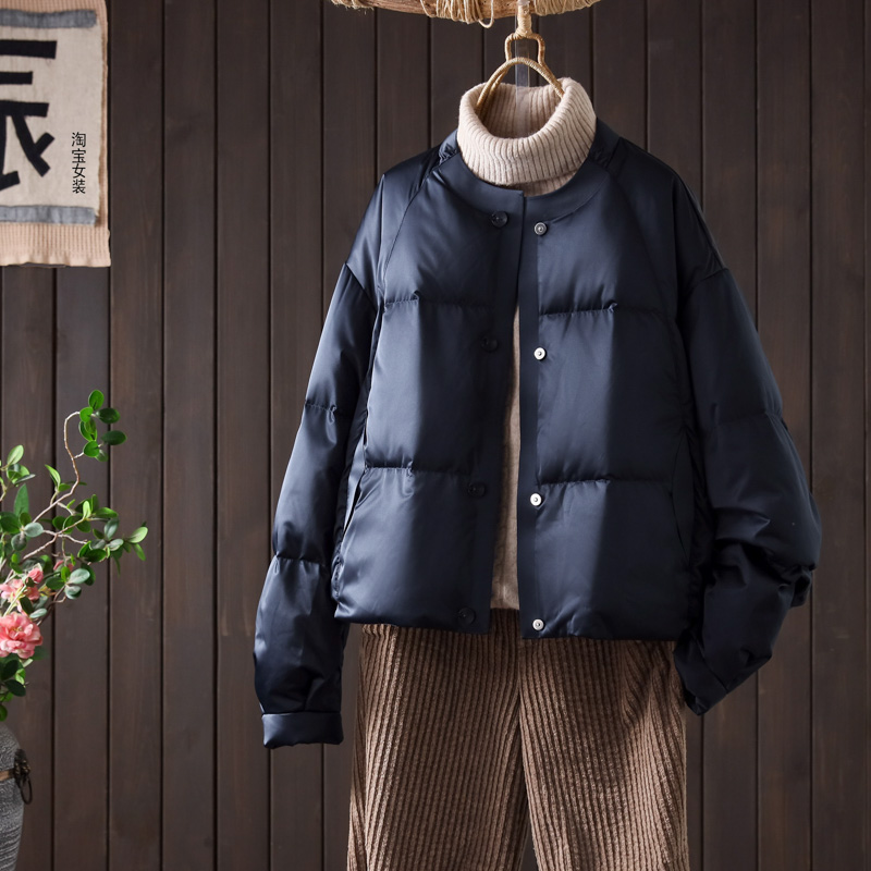 轻奢时髦轻暖白鸭绒羽绒服女短款