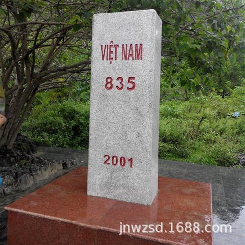 国道里程碑厂家花岗岩公路界碑价格大理石百米桩刻字图片