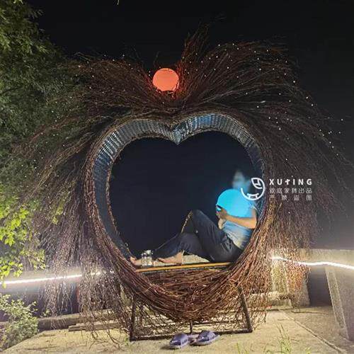 巴厘岛网红鸟巢秋千景区打卡婚纱拍摄道具创意圆形床吊篮户外家具