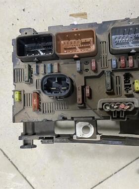 适用于307 308 508室外保险丝盒L11  L04 BSM-R05-00/BSM-R20-00