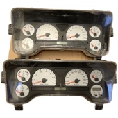 2700仪表总成原装 jeep 拆车 里程表 适用于切诺基2500组合仪表盘