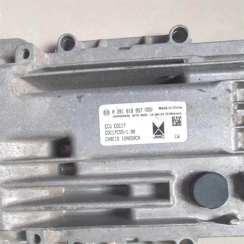 江铃宝典凯运顺达驭胜域虎皮卡国四柴油ECU发动机电脑板 EDC17C55
