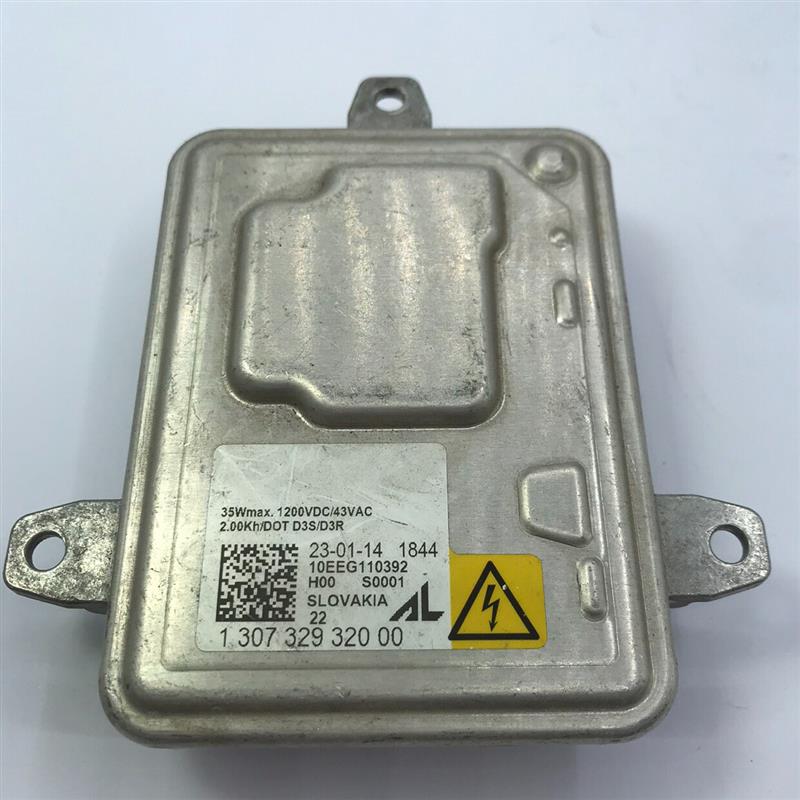 宝马X3X5 E92 E93 E83 F25 535 z4e89氙气大灯电脑板高压包安定器